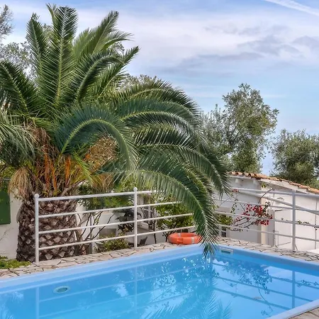Holiday home Nikoletta *